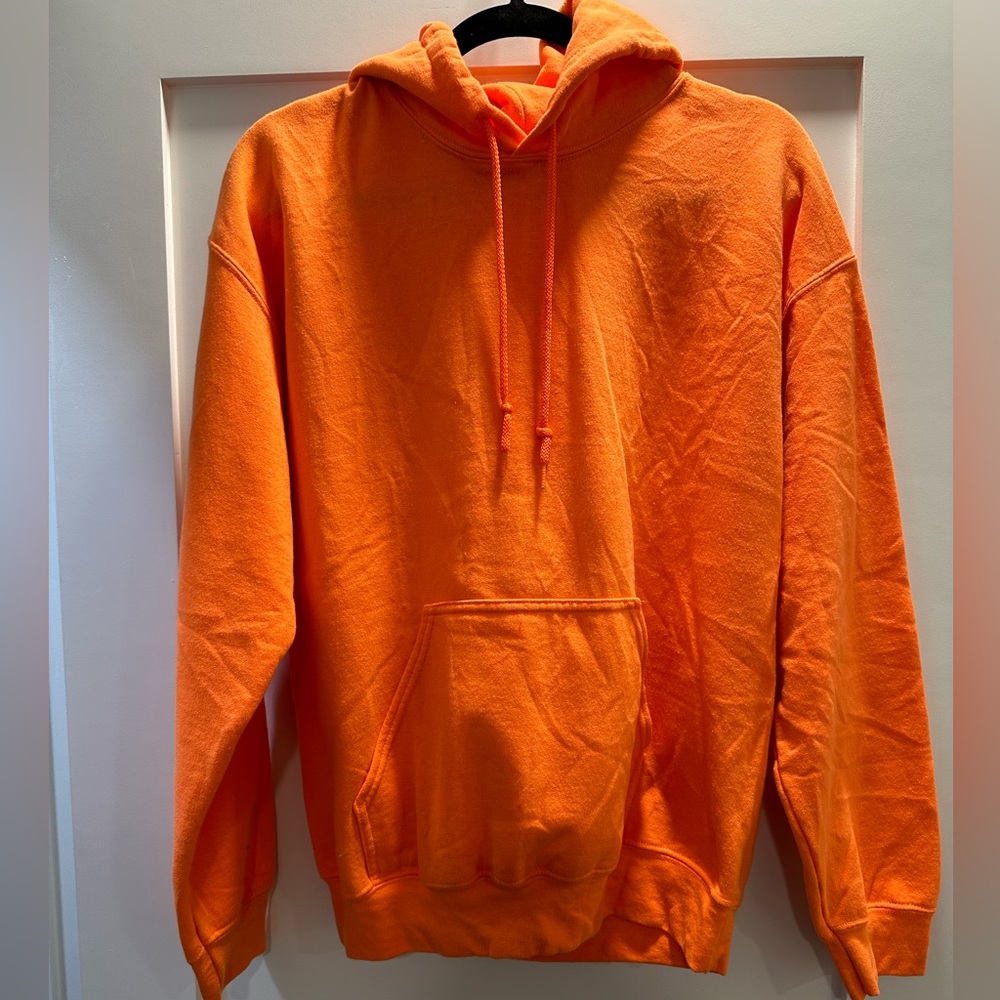 Gildan hoodie. Size: Medium. Color: Orange.